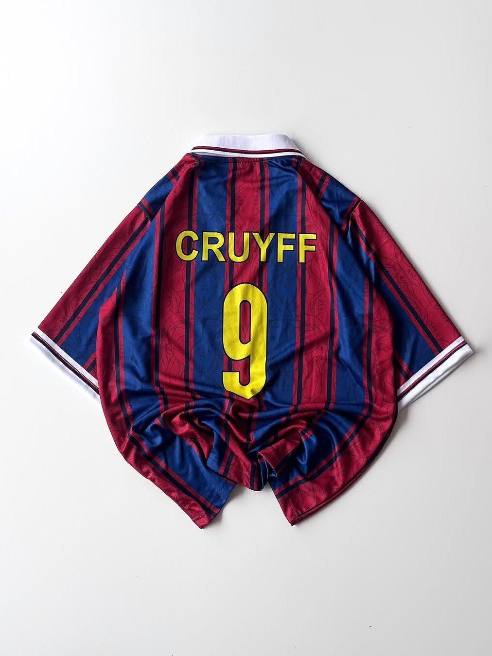 Cruyff Barca jersey retro